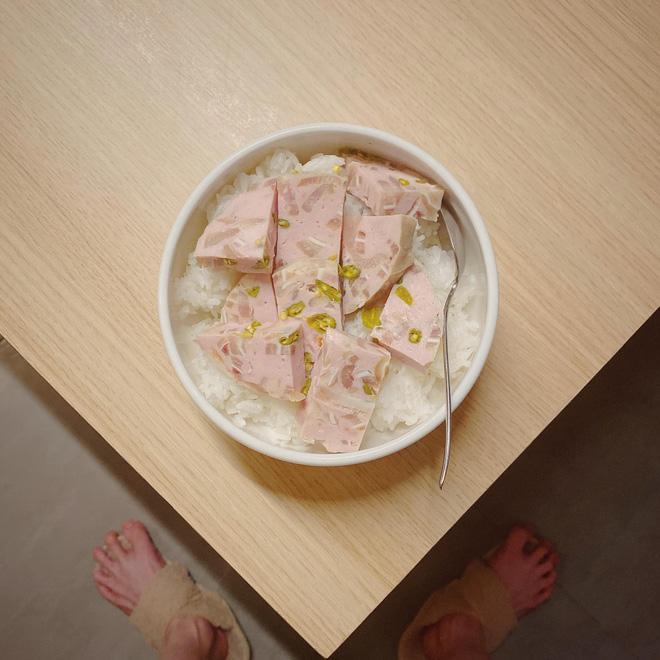 Cả showbiz hoảng hồn trước màn nấu nướng của Quang Trung-5