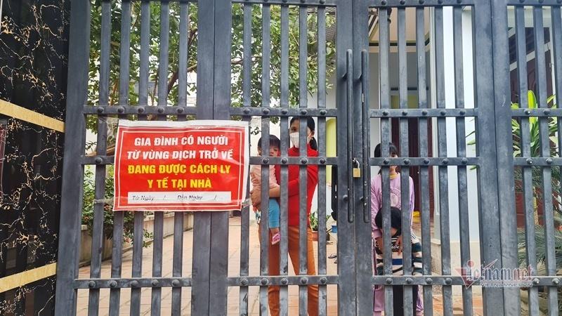 Chủ tịch huyện ở Thanh Hóa chỉ đạo mở khóa cổng nhà người cách ly-1