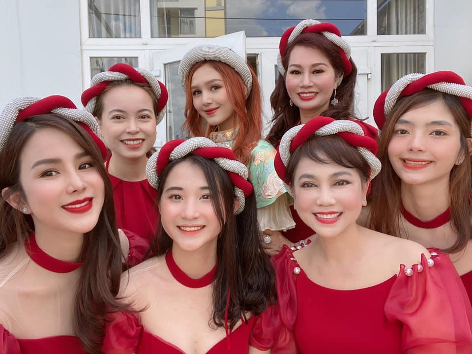 Diệp Lâm Anh được bố mẹ chồng yêu thương cỡ nào?-16