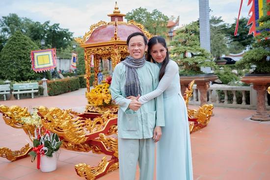 Đếm số lần Nam Thư bị đả kích 'dựa hơi, xu nịnh' Hoài Linh