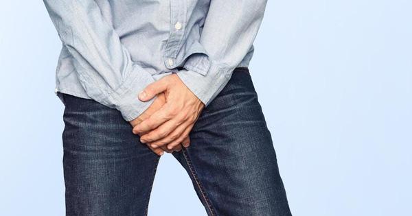 Ông chú tự tay làm gãy của quý chỉ vì thói quen thường ngày-1