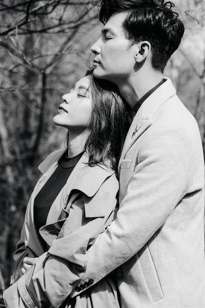 Chồng cũ Lâm Khánh Chi liên tục khoe ảnh tình tứ gái lạ-4