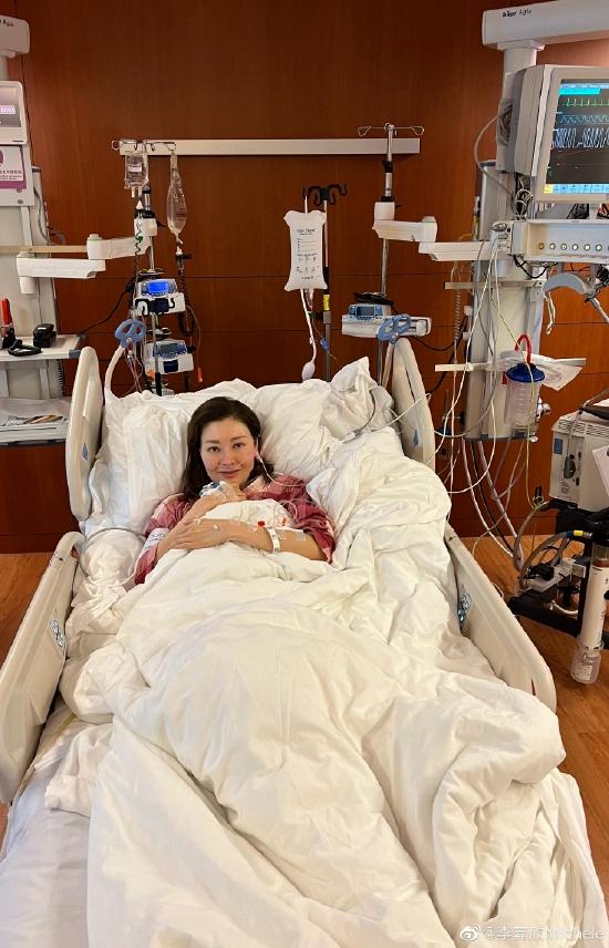 Hoa hậu Hong Kong Lý Gia Hân vừa giành lại được sự sống-1