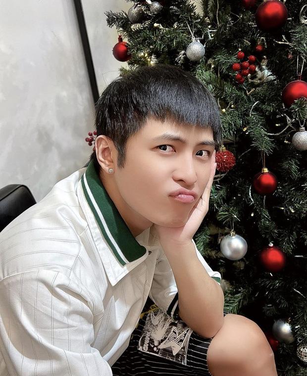 Puka đăng ảnh như không mặc gì, dân tình réo ngay Gin Tuấn Kiệt-4