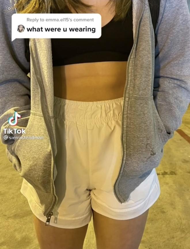 Miss Universe 2012 mặc gì mà bị cảnh cáo không cho lên máy bay?-7