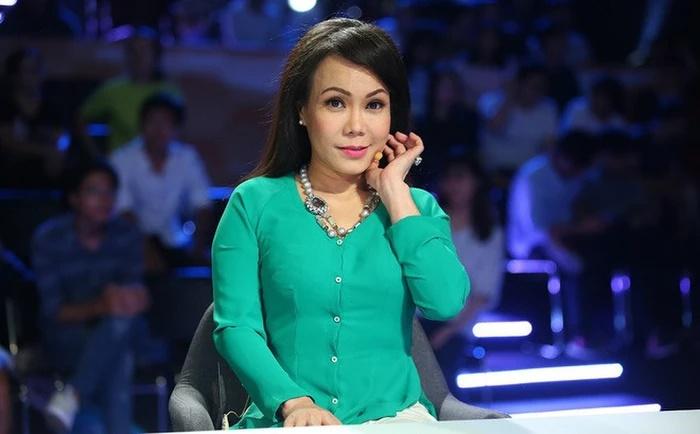 Việt Hương lên tiếng về xe cứu thương, lừa đảo từ thiện 3 tỷ-2