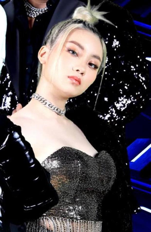 Gái xinh 17 tuổi lọt chung kết Rap Việt có thoát cảnh make-up hại?-3