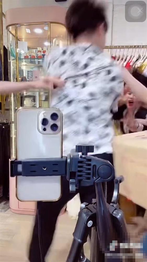 Hotgirl Trần My mặt tím bầm sau đường quyền với Trang Nemo?-2