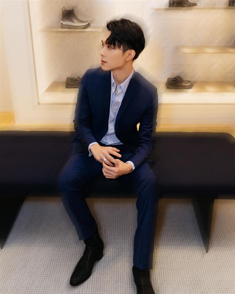 Bạn trai Diệu Nhi bị nghi trông con mọn còn phẫu thuật thẩm mỹ-2