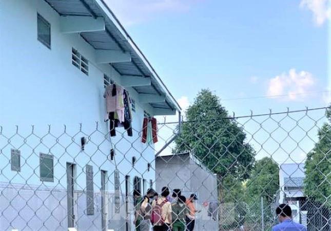 Tin mới nhất vụ thi thể nữ giới bó trong chăn ở Bình Dương-1