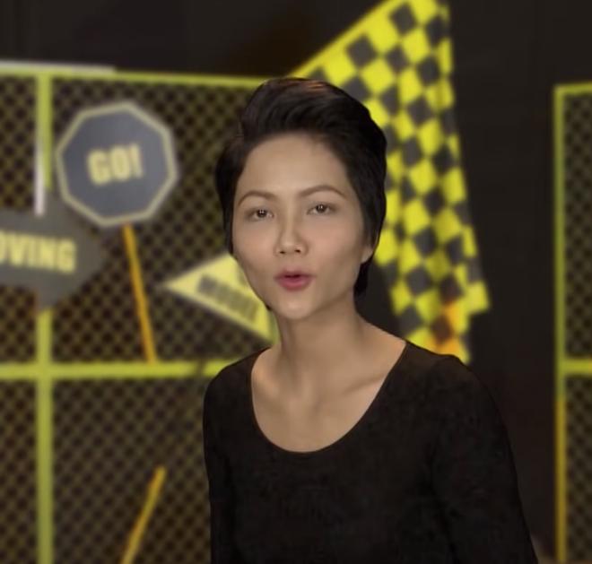 Với gương mặt này, không lạ HHen Niê vướng nghi vấn dao kéo-7