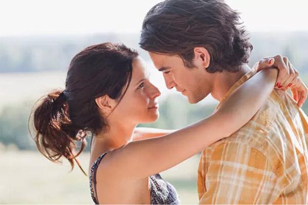 Bị người lạ gửi ảnh nóng của vợ, người chồng xử lý cực kỳ nhanh trí-2