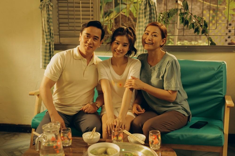 Nghe ca khúc Tết của Hoàng Yến Chibi chỉ muốn đi ngay về nhà-1