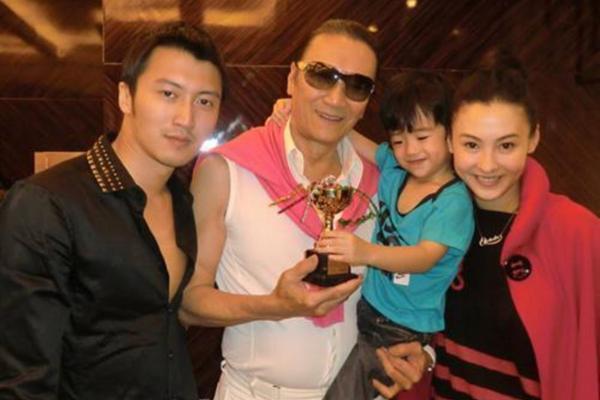 Con trai Tạ Đình Phong - Trương Bá Chi nói gì về Vương Phi?-8