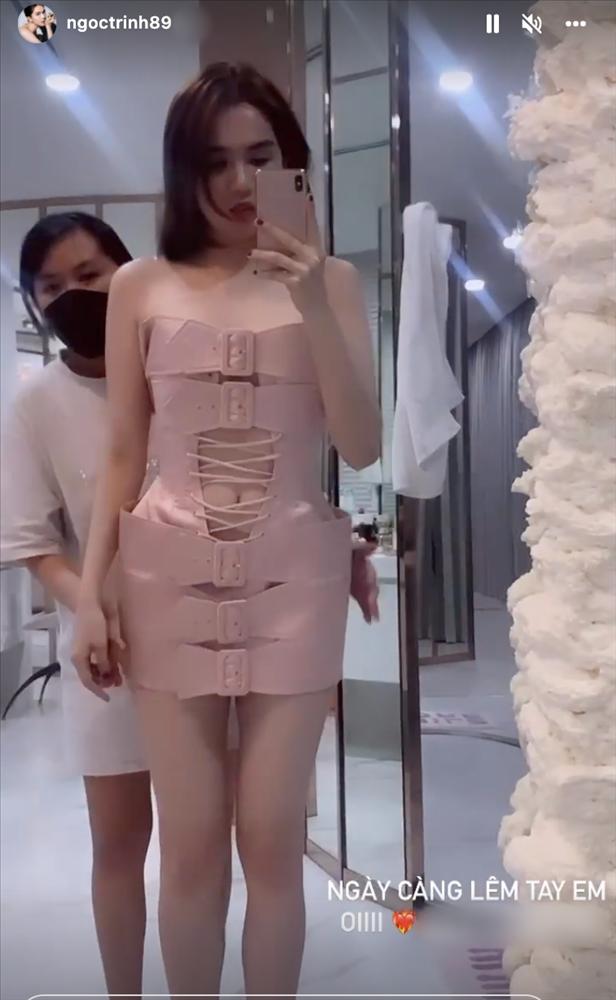 Ngọc Trinh ngày càng phản cảm: Chổng mông, banh càng rồi gì nữa?-2