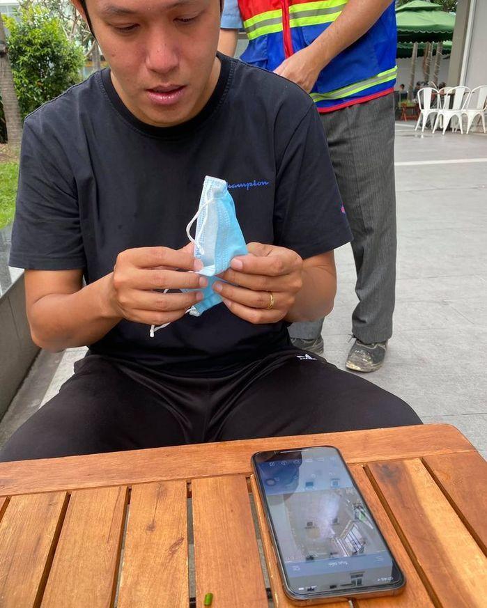 Những khoảnh khắc yếu đuối rơi lệ của các ông bố bên con gái-3