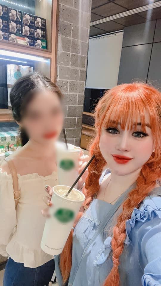 Ám ảnh đôi lông mi dày cộp như sâu róm của Trần My-12