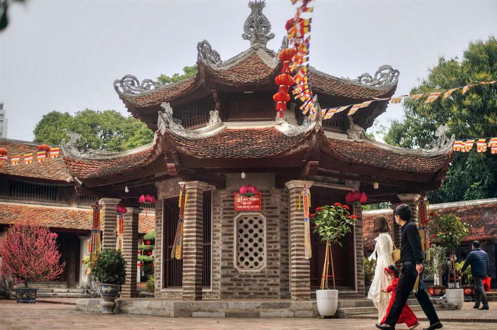 Những ngôi chùa linh thiêng ở Hà Nội nên đi lễ cầu may dịp đầu năm-4