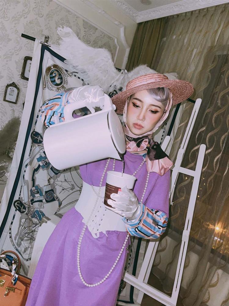 Tiktoker Gia Thị Linh bị tố tiểu tam: Trên mạng già chát, đời thực sexy-8