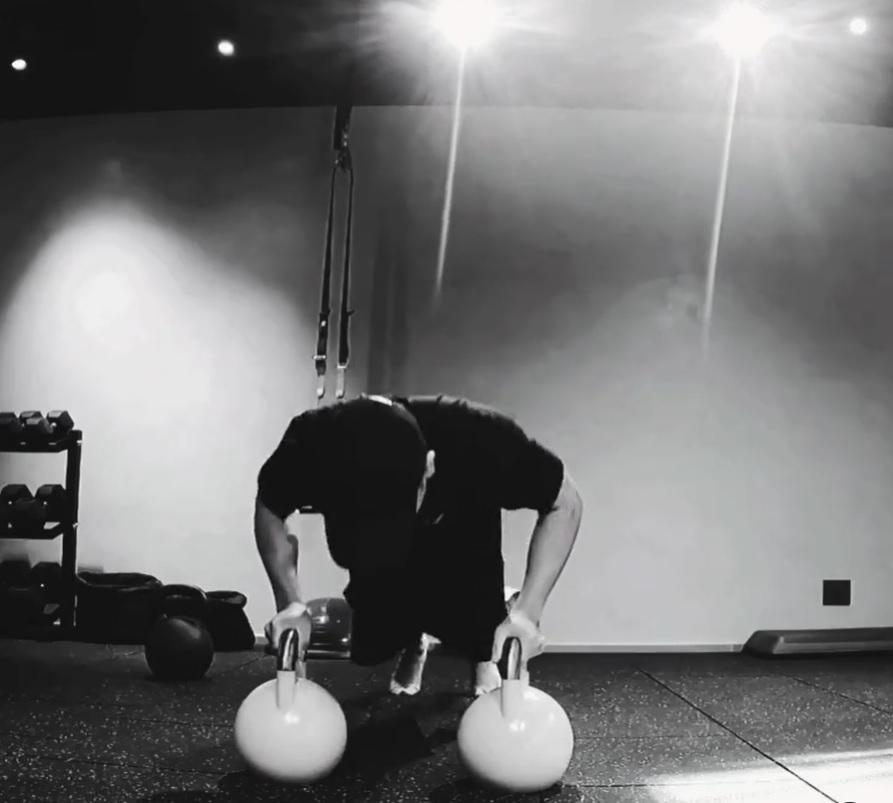 Vợ chồng Tóc Tiên hiếm hoi xuất hiện, cả showbiz úi chà chà-4