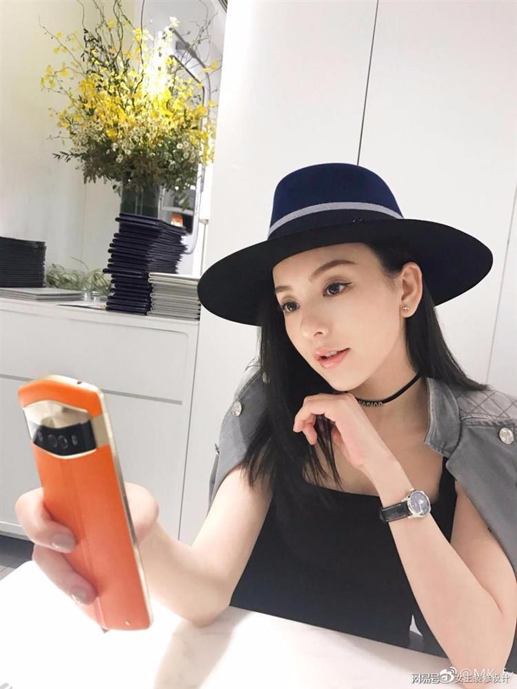 Choáng ngợp căn hộ đắt đỏ của Quách Phú Thành-9