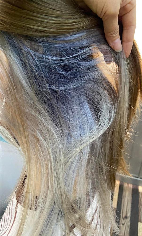 Hí hứng làm tóc mới đón Tết, cô nàng khóc ngất khi soi gương-4