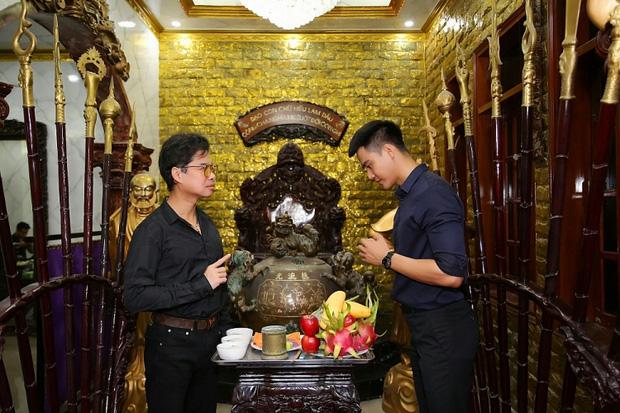 Tráng Sĩ Cường đình đám hóa ra là ca sĩ Bolero, trò cưng Ngọc Sơn-4