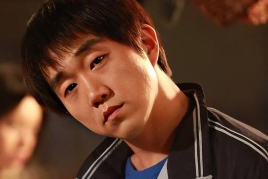 Tình hình sao nam 'Reply 1988' sau khi điều trị ung thư máu