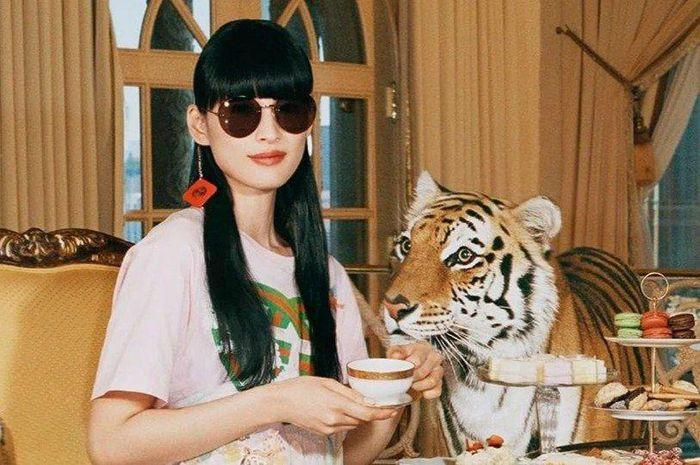 Gucci bị chỉ trích vì dùng hổ thật để quay quảng cáo-1