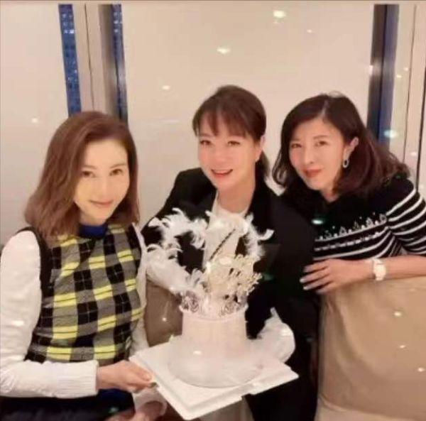 Hoa hậu Hong Kong Lý Gia Hân lộ diện khi vừa qua ải tử thần-3