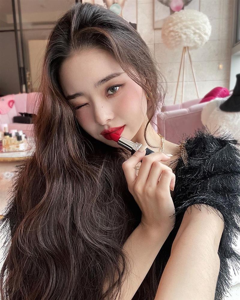 Mỹ nhân hàng fake Song Ji A gây sốc với thu nhập khủng-2