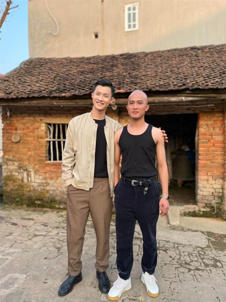 Tình cũ Phương Oanh phủ nhận hack chiều cao khi bị chê lùn-3