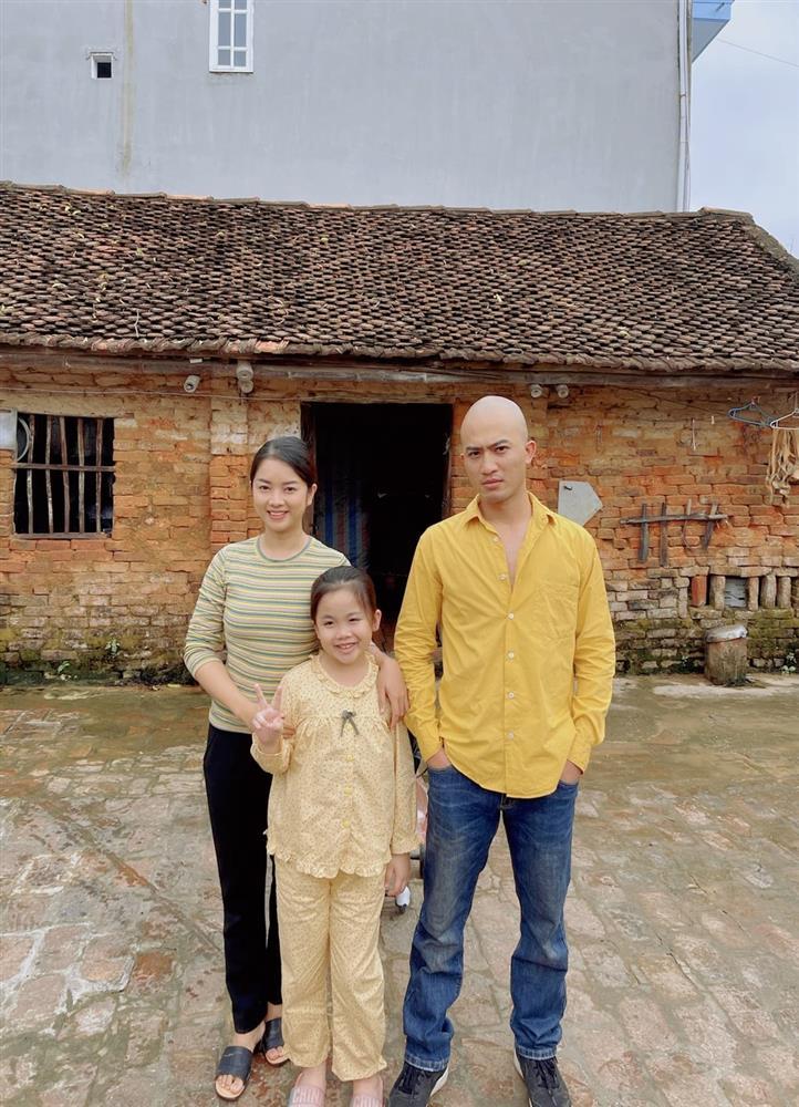 Tình cũ Phương Oanh phủ nhận hack chiều cao khi bị chê lùn-7