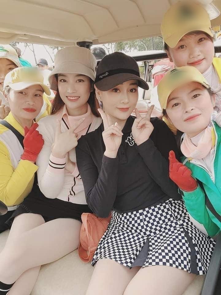 Phương Oanh lộ hàng loạt góc chết qua ống kính của Đỗ Mỹ Linh-9