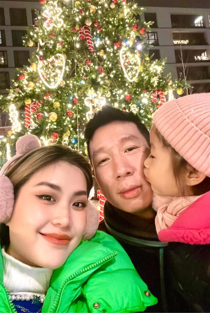 Cả gia đình Á hậu Diễm Trang nhiễm Covid-19-7