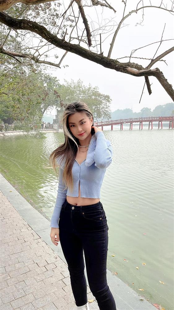 Cả gia đình Á hậu Diễm Trang nhiễm Covid-19-1