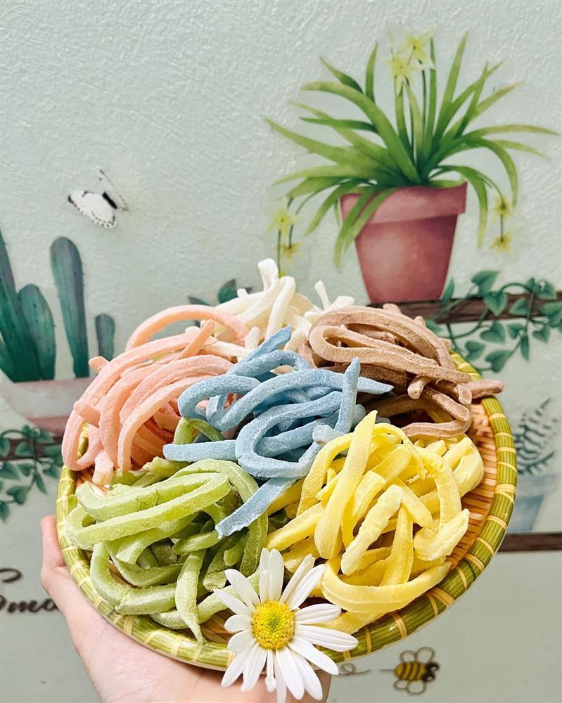 Công thức làm mứt dừa ngũ sắc cứ gọi là ngon hết nước chấm-2