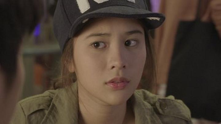 Đi làm về khuya, hoảng loạn bóng người đi theo sau vào phòng trọ-1