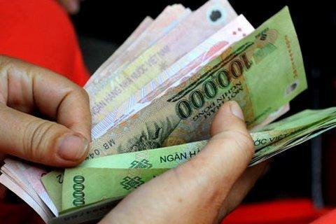 Biếu bố mẹ đẻ 3 triệu tiêu Tết, cô gái cay đắng nhận gáo nước lạnh-2