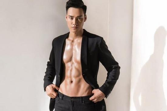 Hot TikToker Tráng Sĩ Cường lên tiếng về thông tin ngoại tình