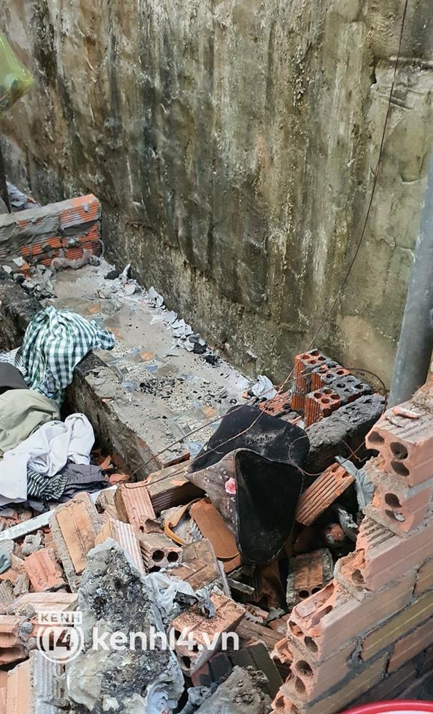 Đám tang người cha bị con gái đầu độc: Cha nó thương nó vậy mà-9