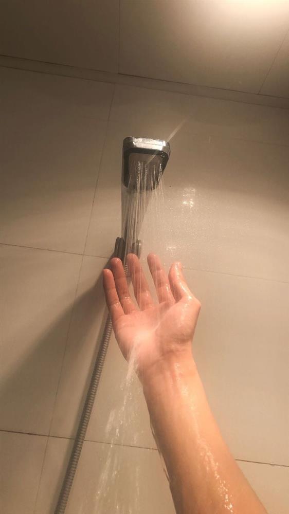 Người yêu cả tuần không tắm không thay đồ, ngã ngửa khi biết lý do-2