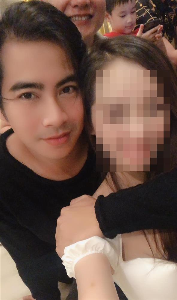 Á hậu T.T nói gì khi Thanh Bình một mực nói mình nhận vơ?-1