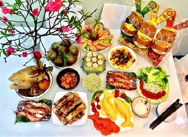 Cúng ông Công ông Táo 2022 ngày nào đẹp, văn khấn và lễ vật có gì?-1