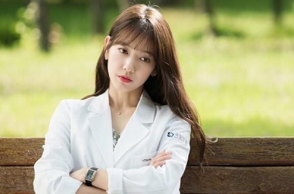 Park Shin Hye trên phim nghèo rớt, đời thực viên mãn-5