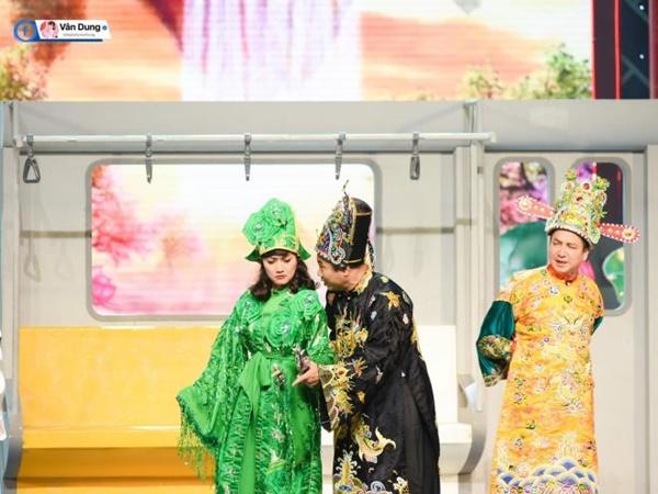 Vân Dung hé lộ thêm một gương mặt mới ở Táo Quân 2022: Tưởng lạ mà hóa quen!-5