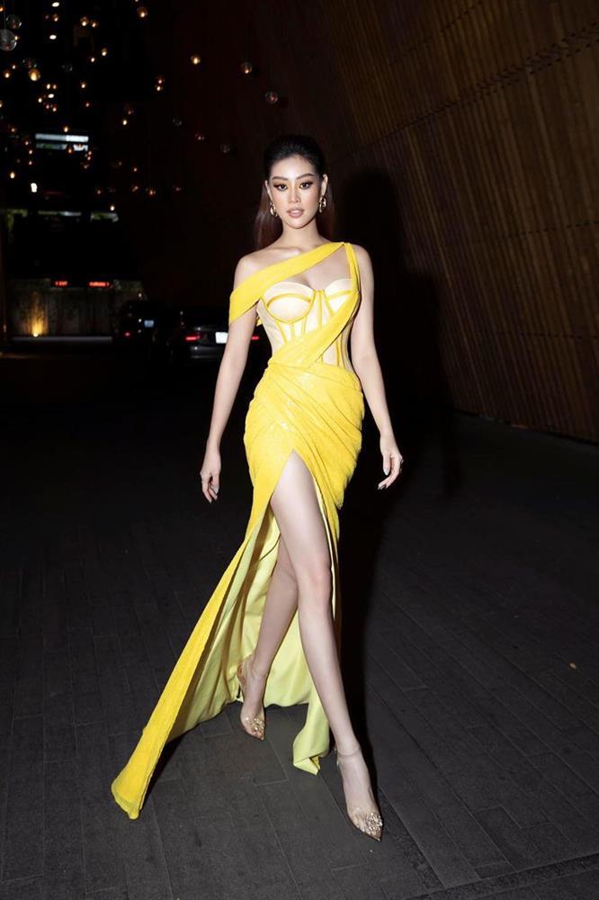 Ngọc Trinh hóa nữ hoàng - Hà Kiều Anh nghi dao kéo-5