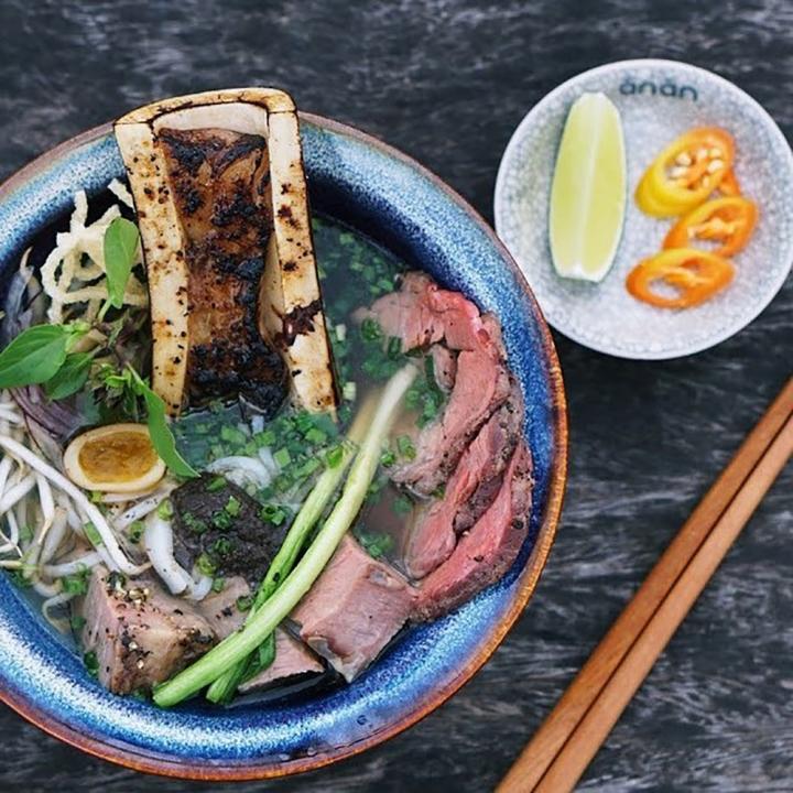 Những tô phở đắt nhất Việt Nam: Phở Thìn 90k/bát chưa là gì!-3