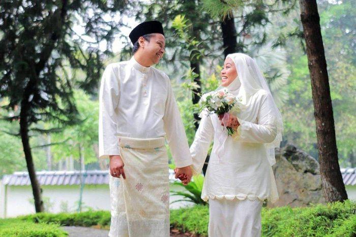 Trào lưu đập hộp cô dâu gây tranh cãi ở Malaysia-2