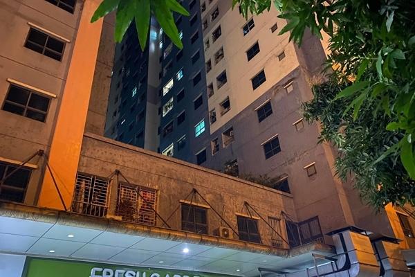 Nam sinh trường chuyên rơi chung cư tử vong, để lại thư tuyệt mệnh-2